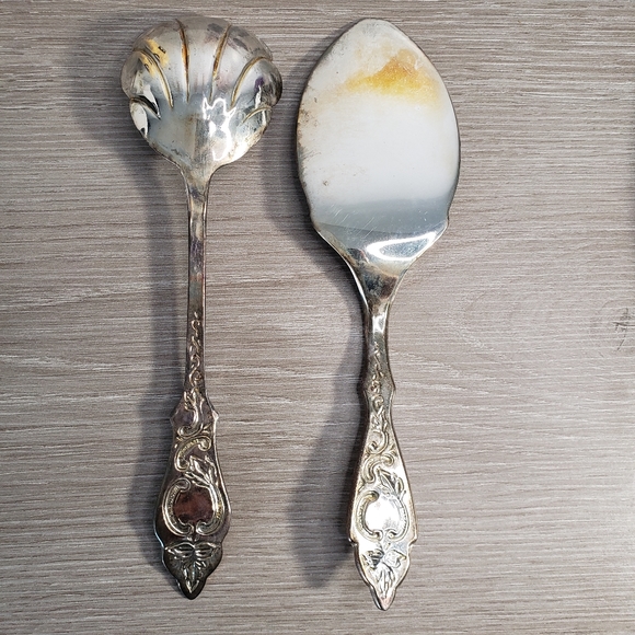 Vtg. Epon Brass Mayell Cake Slicer & Spoon set - Picture 2 of 12